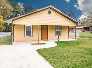 1302 N 10th St, Longview, TX 75601