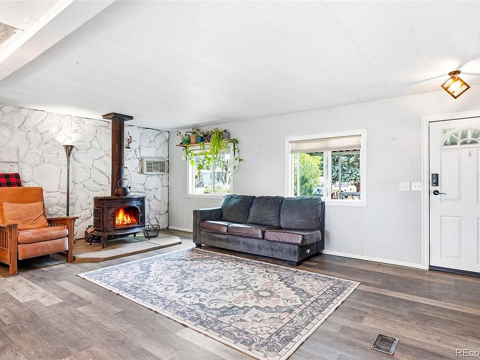 2nd image of 4622 Grand Canyon Drive