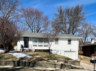 248 Zenith Dr, Council Bluffs, IA 51503