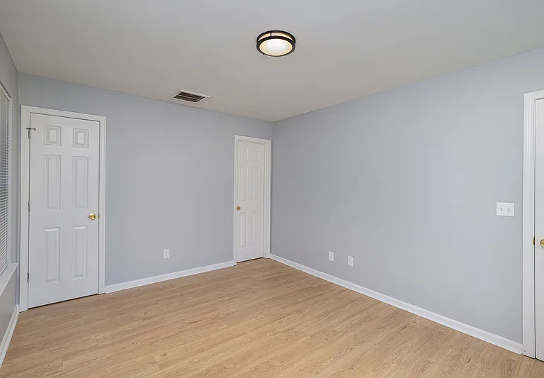 4206 Wilson Ln — Photo 11
