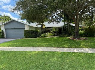 21080 Shady Vista Ln, Boca Raton, FL 33428