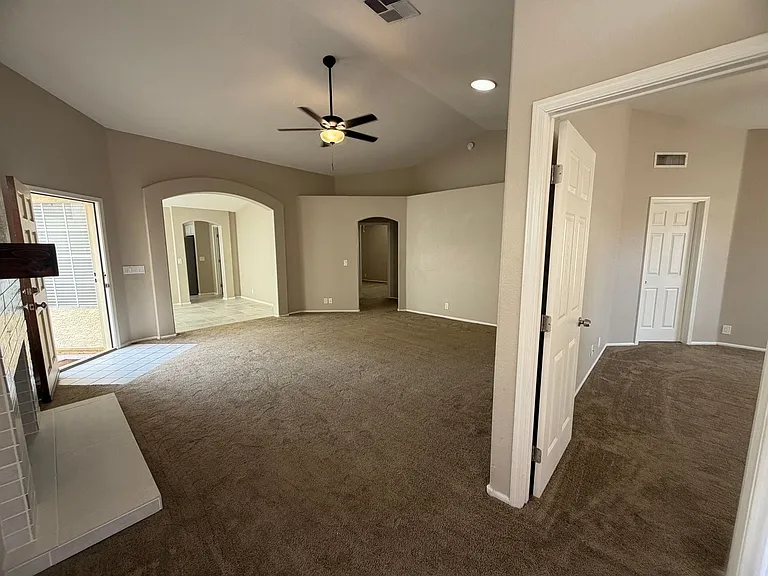 7721 W Tonto Dr — Photo 11