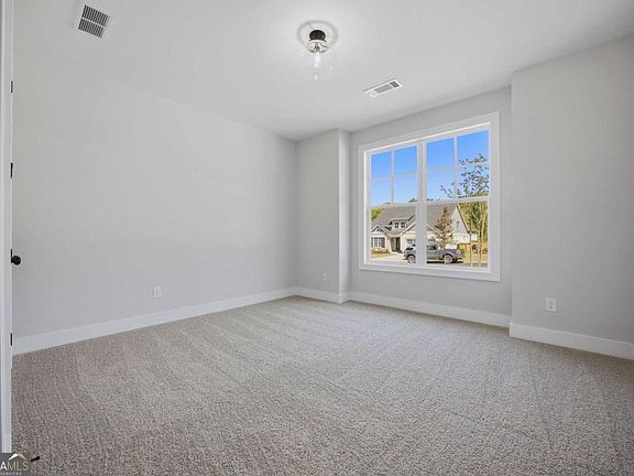 4th image of 2695 Marie Way