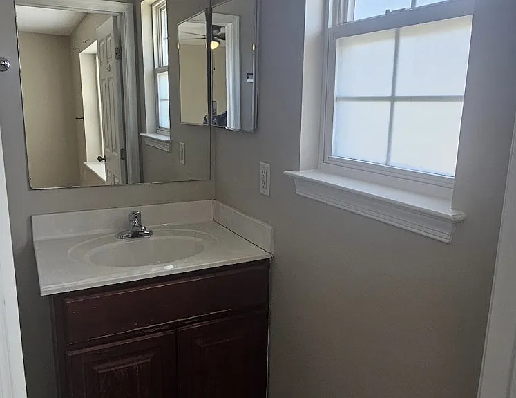 89 Salerno Dr — Photo 33