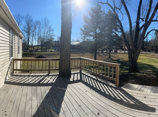 192 Turtle Pond Rd #A, Lee, NH 03861