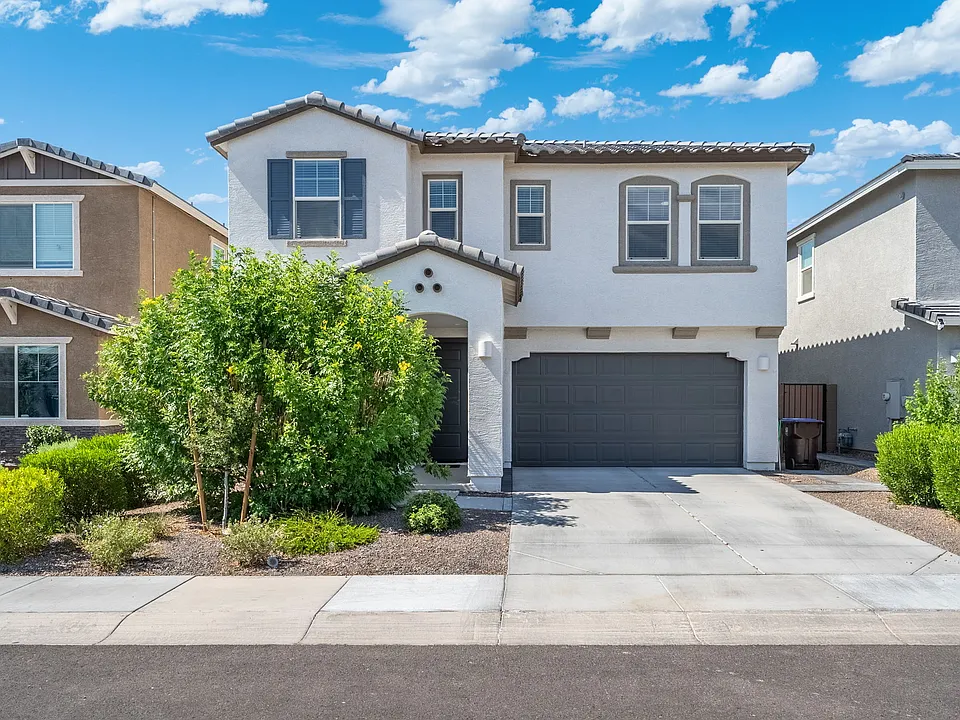 3110 E Hayfield Way