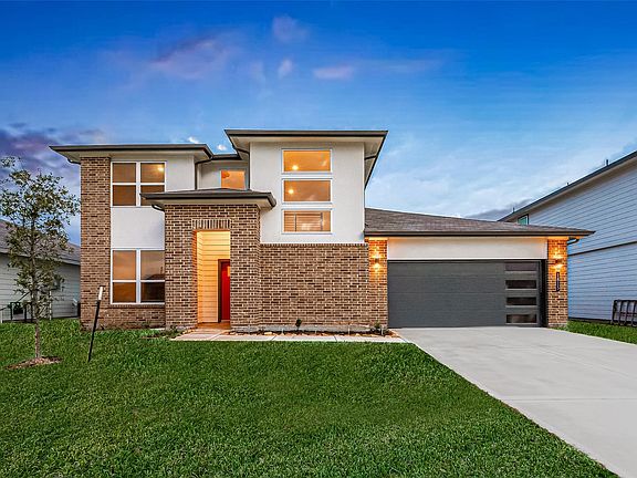 2nd image of 1815 Sandy Trail Ln