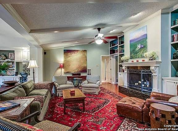 5th image of 159 Cave Ln