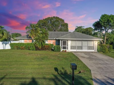 1673 SE Manth Lane, Port Saint Lucie, FL, 34983