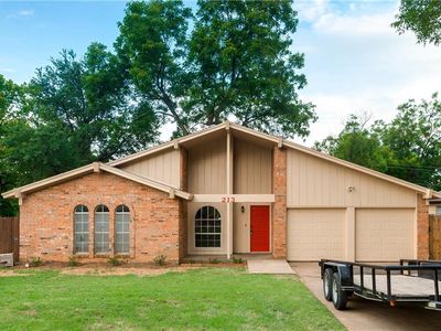 213 Greenhill Dr, Joshua, TX, 76058