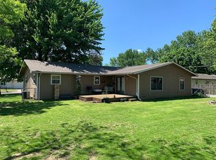 1108 N Hillcrest Ave, Springfield, MO 65802