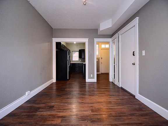 2nd image of 651 S 19th Ave APT 6