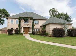 2822 Pinehurst Dr, Benton, AR 72019