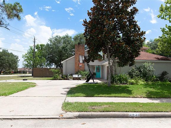 3rd image of 2431 Laura Ln