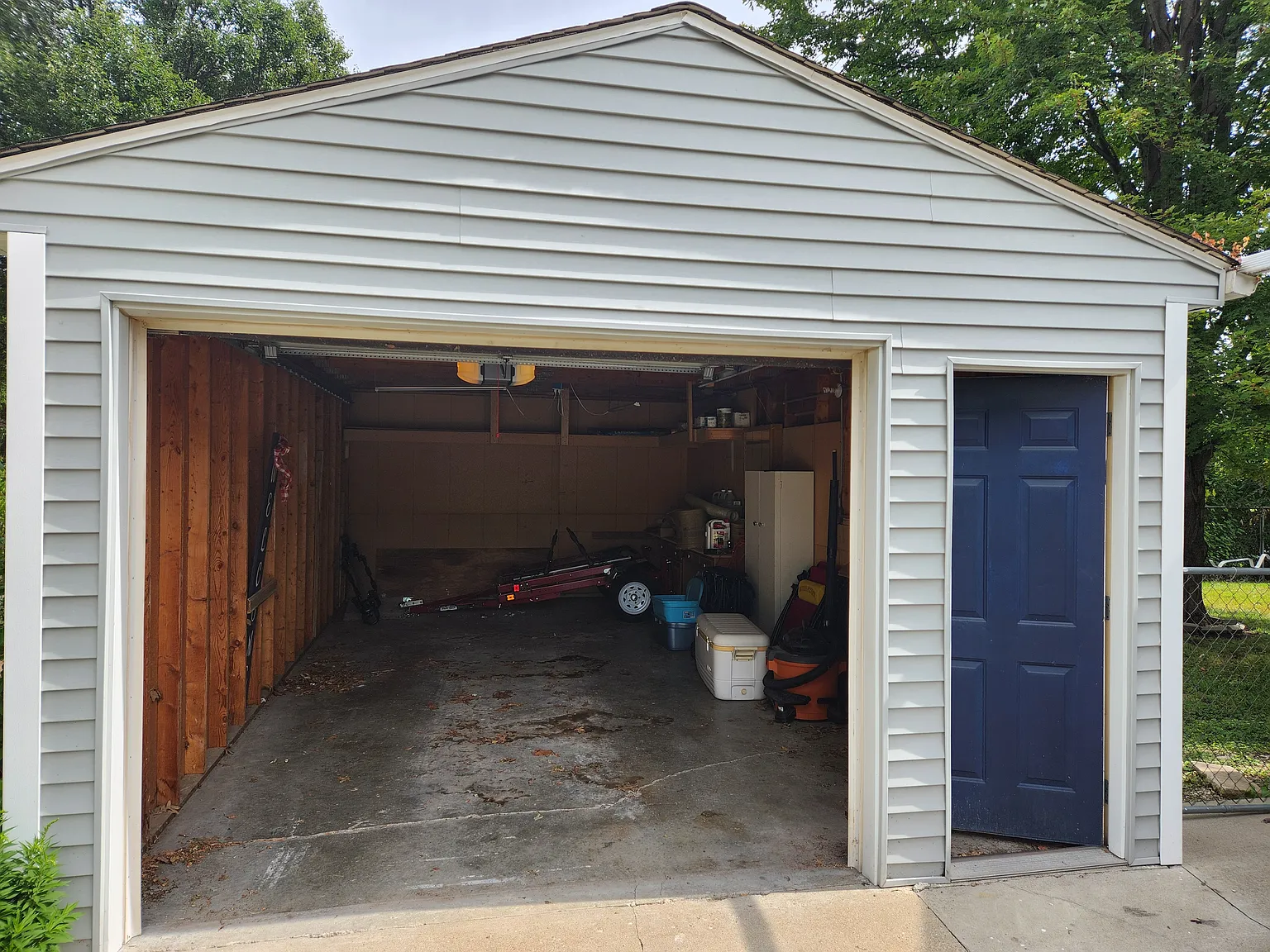 3 bed, 1000 sqft, $1,650 — Photo 3