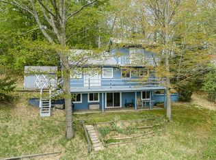 7461 White Birch Dr, Farwell, MI 48622