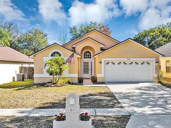 2nd image of 3817 Heritage Oaks Ct