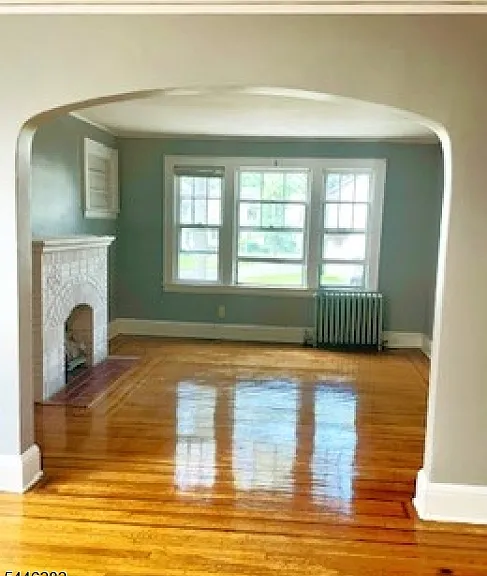 568 N Maple Ave #2 — Photo 3