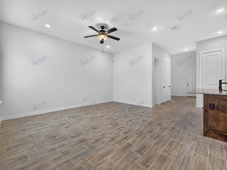 8728 Ice House Dr — Photo 6