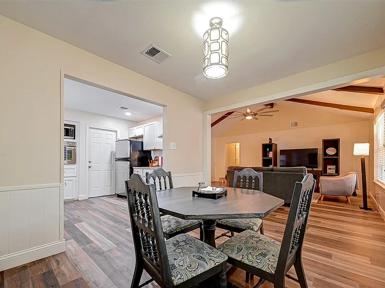 3903 Hermitage Hollow Ln — Photo 12
