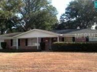 910 W Beacon Ave, Tampa, FL 33603