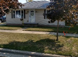 1701 S Sherman St, Bay City, MI 48708