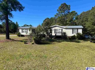 2813 Whippoorwill Rd, Effingham, SC 29541