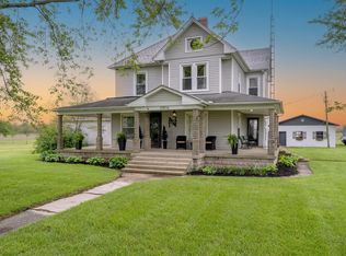 10916 Edgefield Rd NW, Jeffersonville, OH 43128