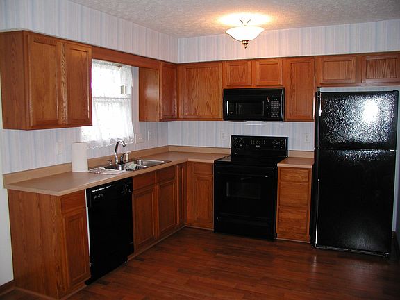 4th image of 6399 Glenmont Dr