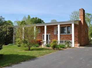 6034 Country Homes Rd, Roanoke, VA 24018