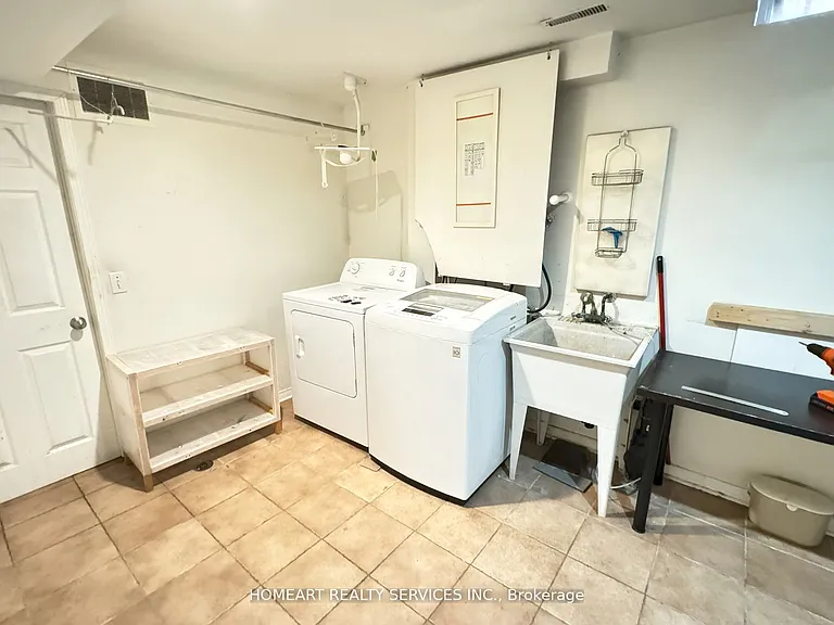 81 Emery Hill Blvd — Photo 48