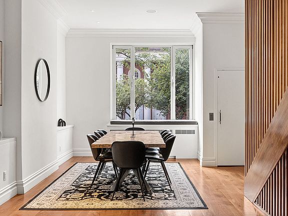4th image of 1145 Park Ave #1A