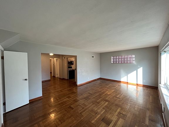 2nd image of 5406 Loughborough Ave Floor 1