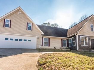 19 Charlotte Dr, Cartersville, GA 30121