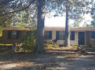 8 Loquat Ct, Columbia, SC 29205