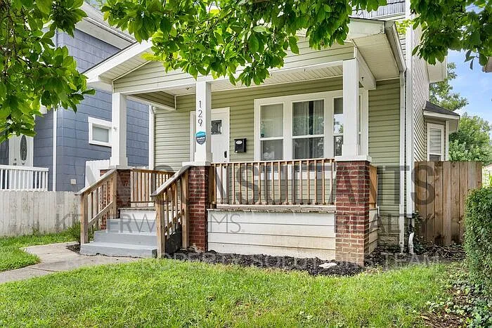 3 bed, 3.5 bath, 1312 sqft, $1,750 — Photo 2