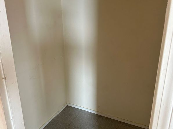 42 Lexington St APT 3