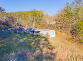 Bluff Mountain Rd, Sevierville, TN 37876