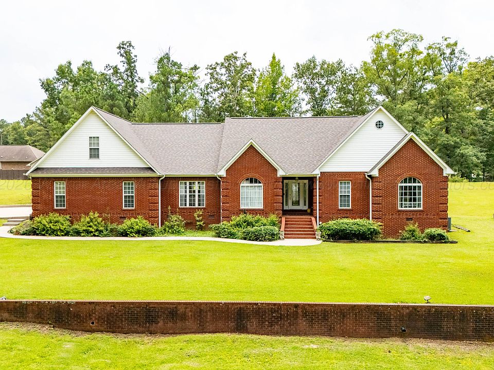 1st image of 231 Crestwood Dr