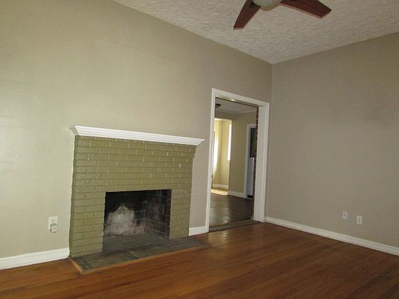 5th image of 1060 Owen Ave
