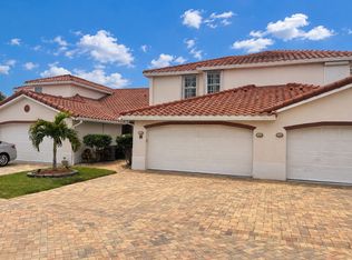 250 Saint Lucie Ln APT 14, Cocoa Beach, FL 32931