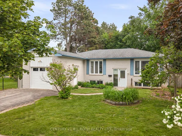 253 Rose St, Barrie, ON L4M 2V3