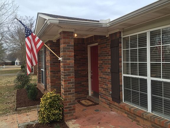 3rd image of 105 Champions Green Dr