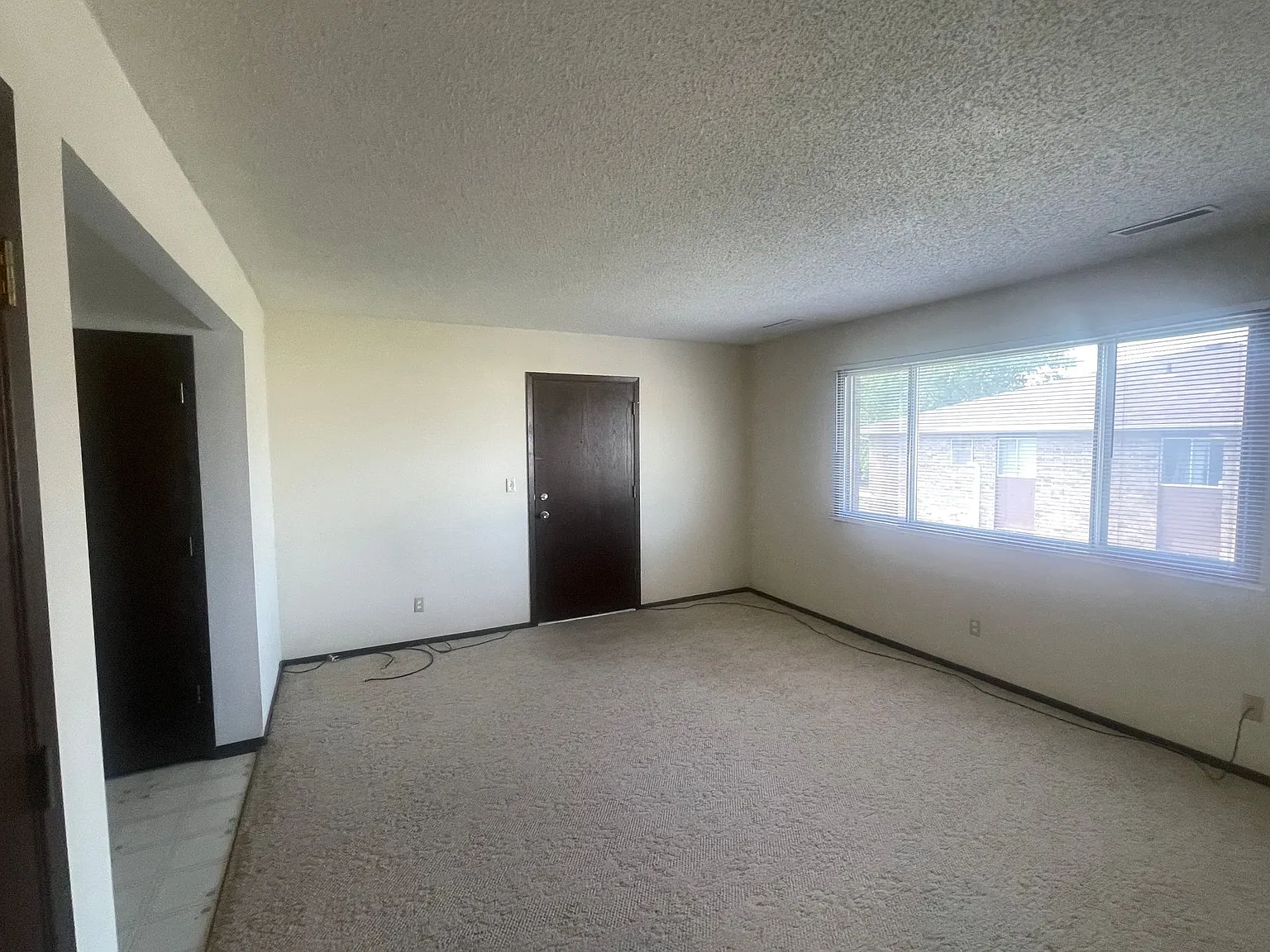 Raceway Apartments — Photo 3