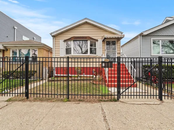 4624 W Patterson Ave, Chicago, IL 60641