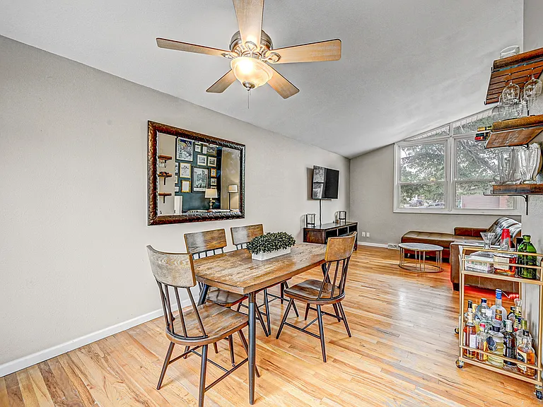 6260 Teller St — Photo 11
