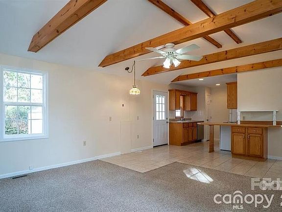 3rd image of 7479 Katherine Dr