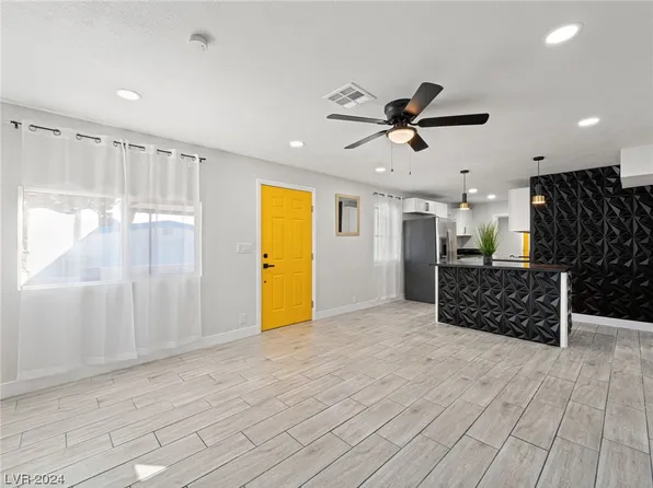 1708 Poplar Ave, Las Vegas, NV 89101