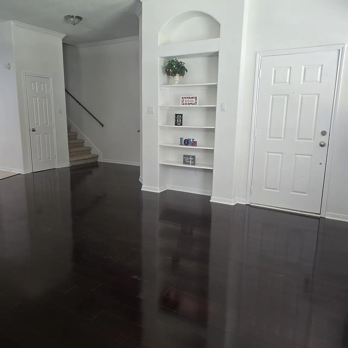 2 bed, 2.5 bath, 1252 sqft, $1,800 — Photo 3
