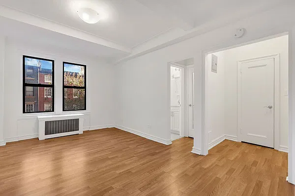Rented by Cooper & Cooper Real Estate | media 5